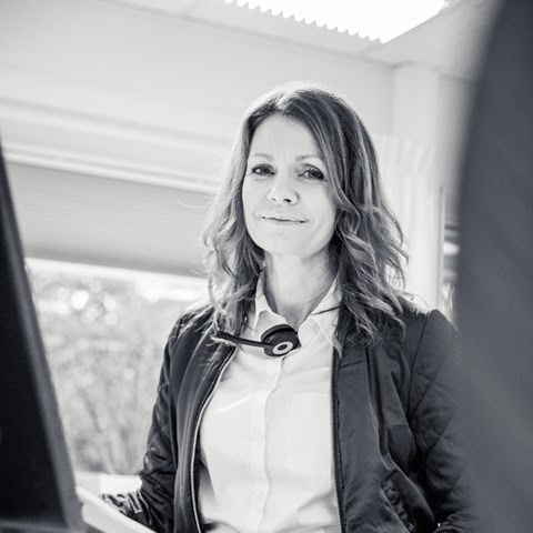 Paula Dahlman, Ekonomi/ HR
